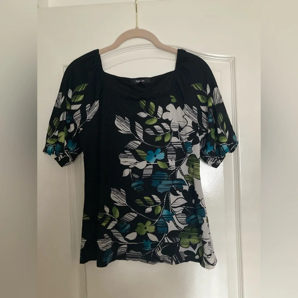 Style Co Small Floral Blouse - Picture 1 of 3
